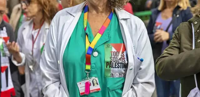 Médica en la manifestación por Palestina