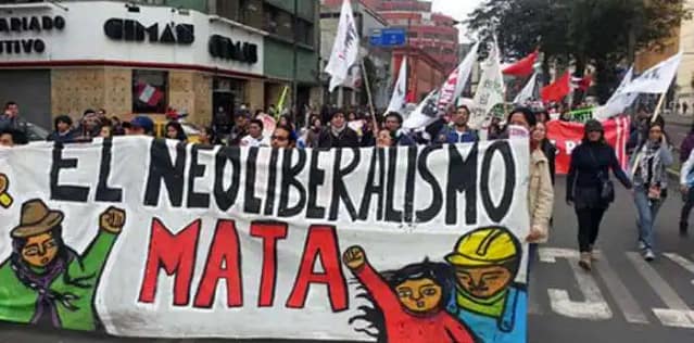 Manifestación en Granada contra la UE y la OTAN