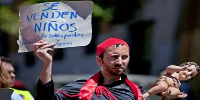 Robo de bebés desde el franquismo: urgente interpelación