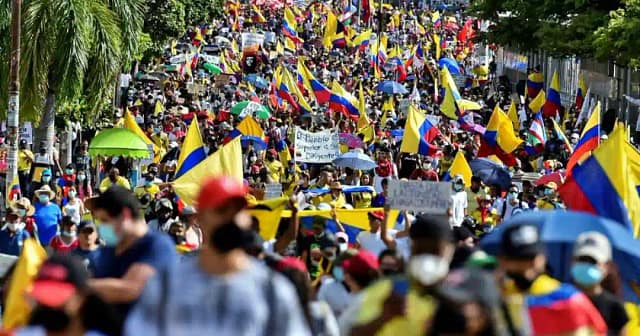 Gran Movilización el 18 de marzo por los derechos laborales de los colombianos (CUT).