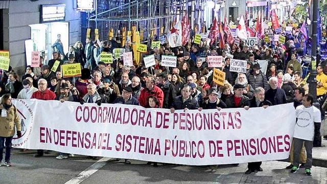 Pancarta de la Coordinadora de pensionistas estatal (COESPE)