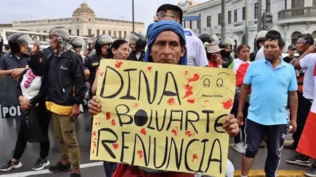 Manifestación en Lima pidiendo dimisión Boluarte