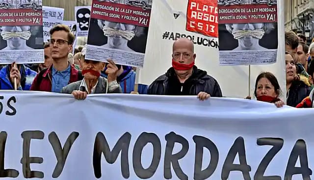 Manifestación contra la ley mordaza y por la amnistía
