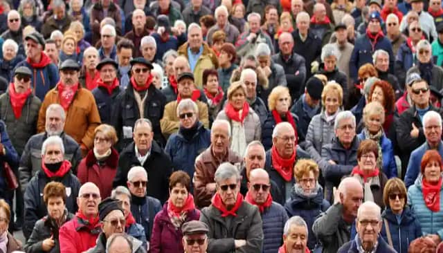 Manifestación de la COESPE en defensa salarios y pensiones