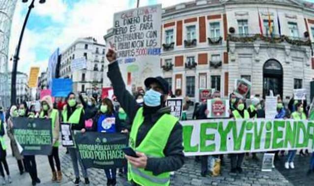 Manifestación en defensa de una vivienda digna
