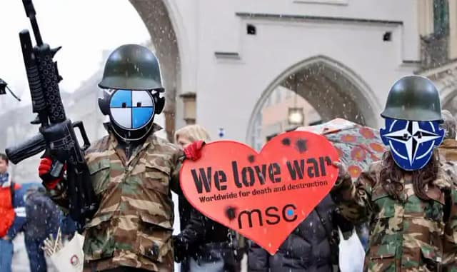 Composición fotográfica sobre Conferencia Seguridad de Múnich