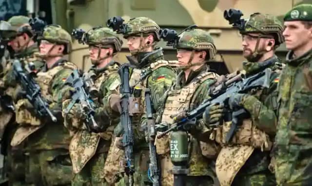 Foto archivo de soldados alemanes