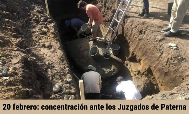 Excavaciones en una fosa común de fusilados por el franquismo