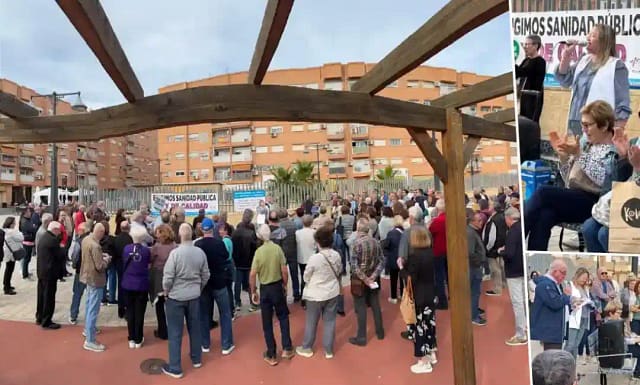 Fotos de la concentración ante el Hospital de Manises el 7 de mayo