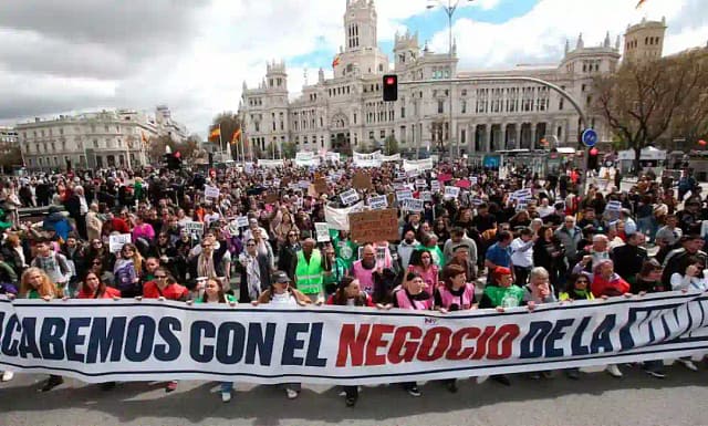 La vivienda como lugar de combate: reformismo y alternativas.