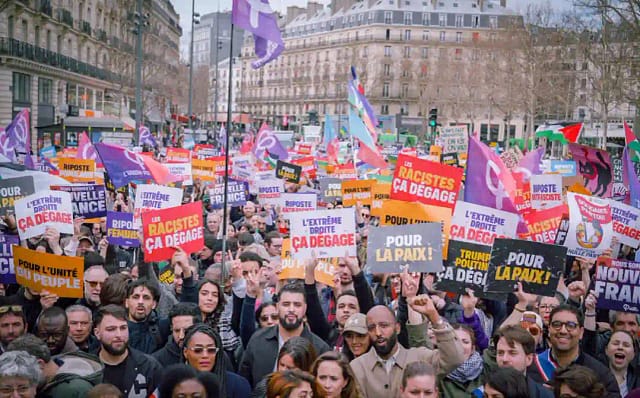 Por la VI República y la convocatoria de una Asamblea Constituyente: ¡firma la petición de France Insoumise!