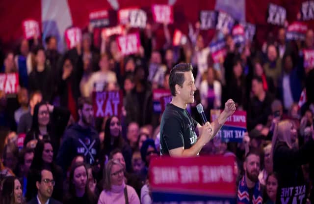 Discurso del lider comunista en Canadá